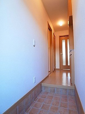 エレガンツァ　フィオーレの玄関