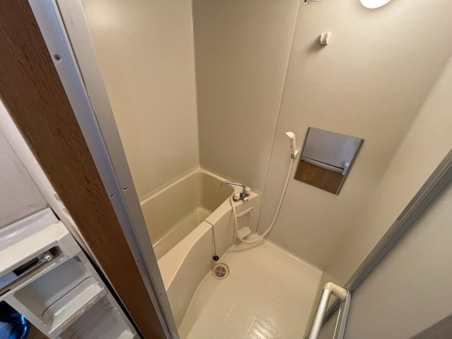 ポコアポコ明石鍛治屋町五番館の浴室