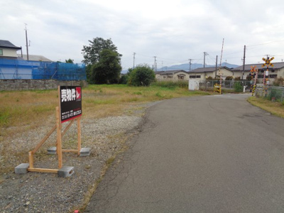 【前面道路含む現地写真】 | 大館市比内町扇田字上中島・土地物件