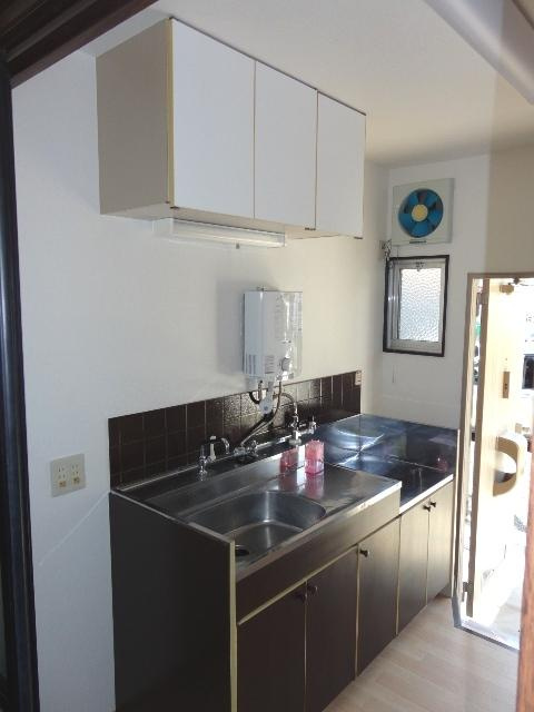 グリッター厚母のキッチン