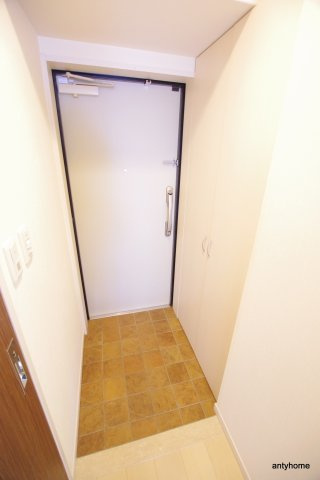 オアシス梅田の玄関
