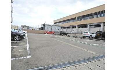 【駐車場】 | エレガンスコーポ京田オダケビル