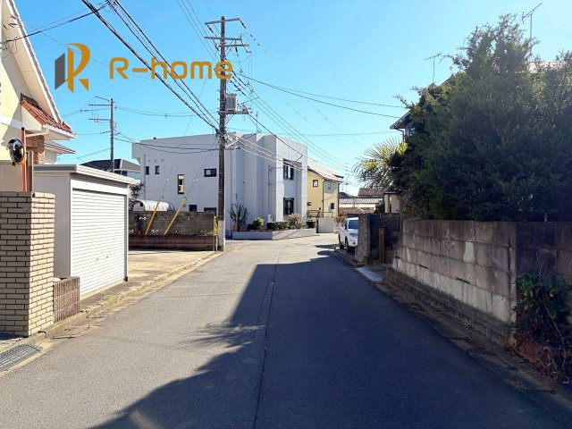 水戸市見和3丁目　新築戸建て　1号棟の前面道路含む現地写真|堂々！建物完成♪実際のお部屋をご見学可能です♪
ご見学が一番の資料！お気軽にお問い合わせ下さい♪