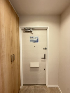 【玄関】セレノ藤原台Ｂ棟 