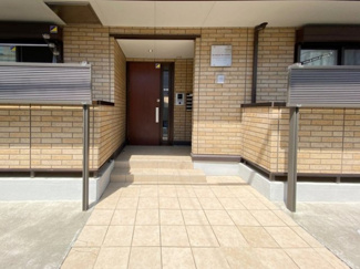 【エントランス】 | La maison de cerisier