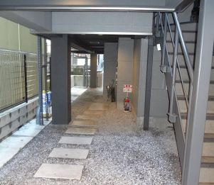 【エントランス】 | calme西巣鴨