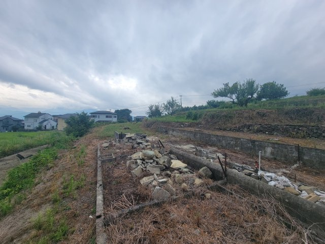 南アルプス市山寺の売地の外観