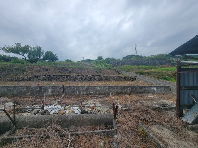 南アルプス市山寺の売地の外観