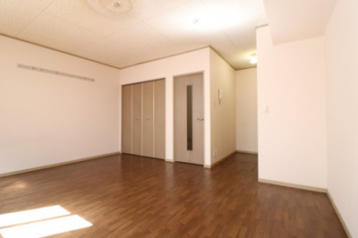 【洋室】 | CREATION