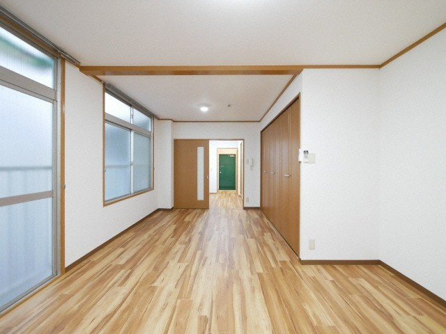 リブロン和泉町の居間・リビング