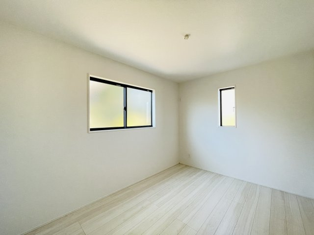 【洋室】 | 深谷市針ヶ谷　GRAFARE　新築戸建　全4区画　2号棟