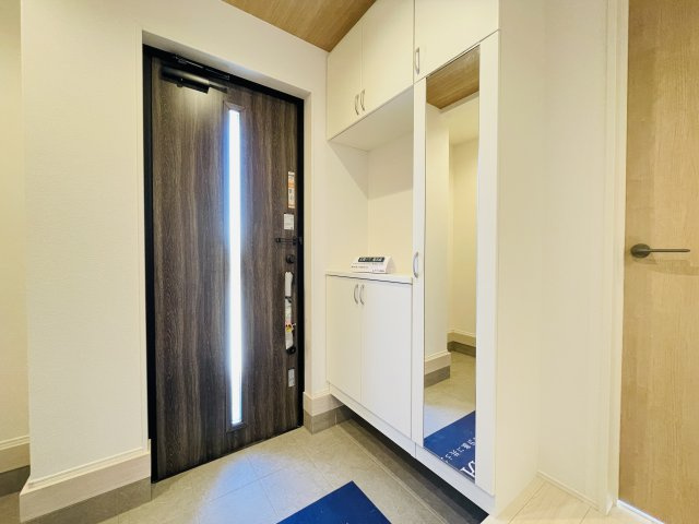 【玄関】 | 深谷市針ヶ谷　GRAFARE　新築戸建　全4区画　2号棟