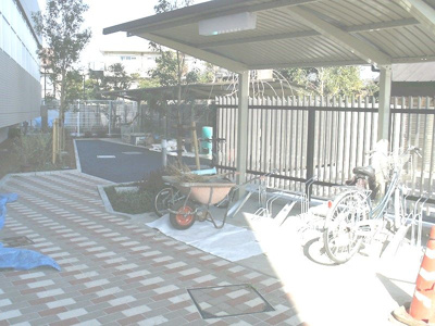 【駐車場】 | アンジュエ常盤台Aタイプ | 敷地内に自転車置き場があります