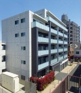 【外観】 | 鉄筋コンクリート造のがっちりとした建物。