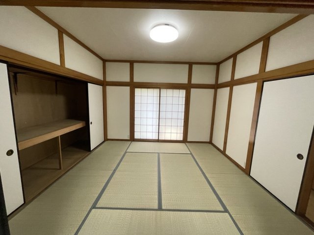 亀崎相生町1丁目貸家の和室