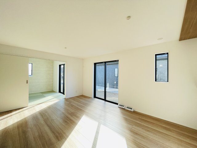 【居間・リビング】 | 深谷市針ヶ谷　GRAFARE　新築戸建　全4区画　3号棟