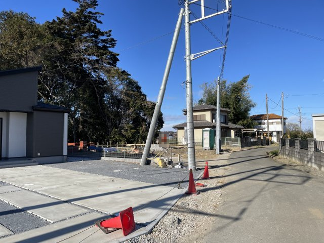 【前面道路含む現地写真】 | 深谷市針ヶ谷　GRAFARE　新築戸建　全4区画　3号棟