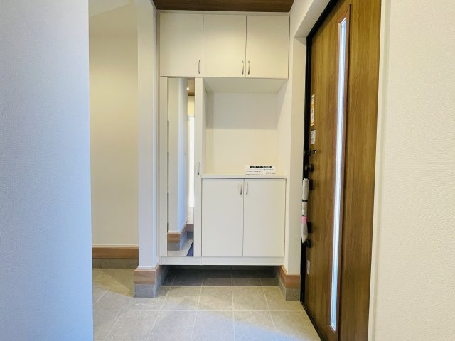 【玄関】 | 深谷市針ヶ谷　GRAFARE　新築戸建　全4区画　3号棟