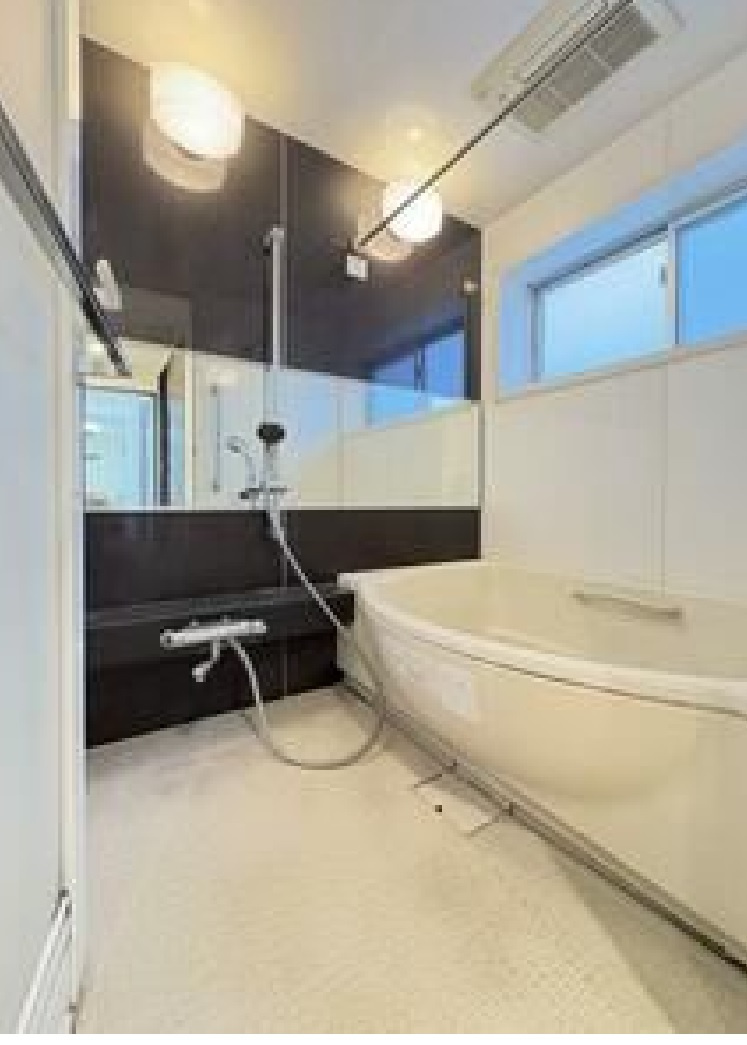 売マンション　サンデュエル小山の浴室