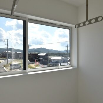 東広島市西条町御薗宇　新築一戸建て(全６棟)のランドリースペース