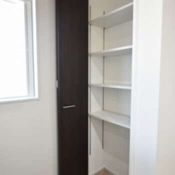 東広島市西条町御薗宇　新築一戸建て(全６棟)の収納