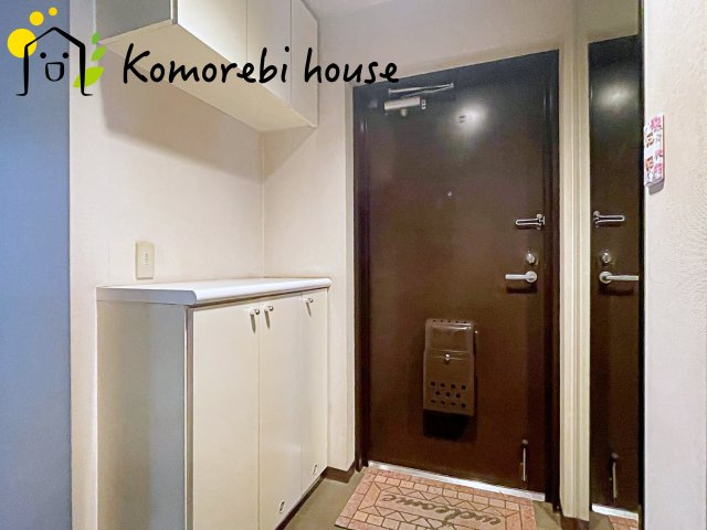 ベルヴィル大宮A棟の玄関