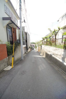 【前面道路含む現地写真】