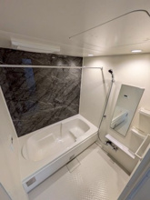 【浴室】 | ※同タイプの写真となります。