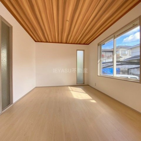 広島市佐伯区藤の木２丁目の中古一戸建の洋室