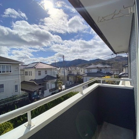 広島市佐伯区藤の木２丁目の中古一戸建のバルコニー