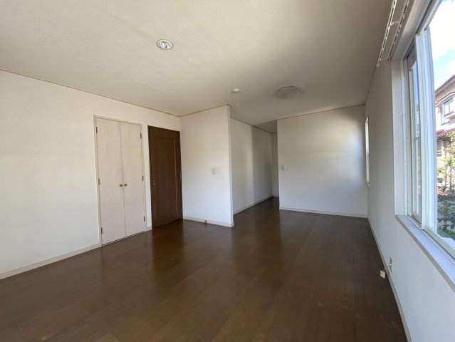 広島市佐伯区藤の木２丁目の中古一戸建の子供部屋