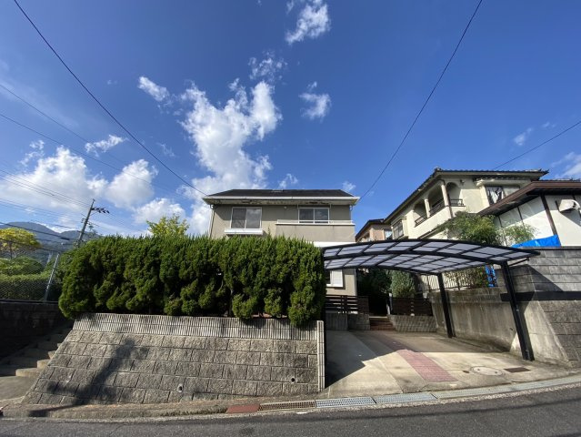 広島市佐伯区藤の木２丁目の中古一戸建