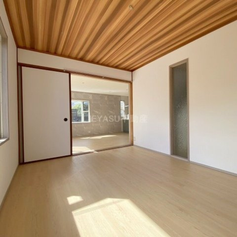 広島市佐伯区藤の木２丁目の中古一戸建の洋室