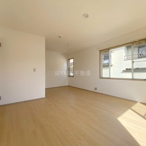 広島市佐伯区藤の木２丁目の中古一戸建の寝室