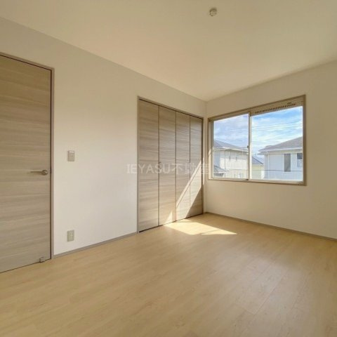 広島市佐伯区藤の木２丁目の中古一戸建の洋室