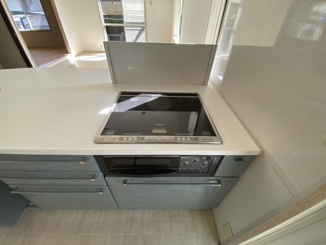 広島市佐伯区藤の木２丁目の中古一戸建のキッチン