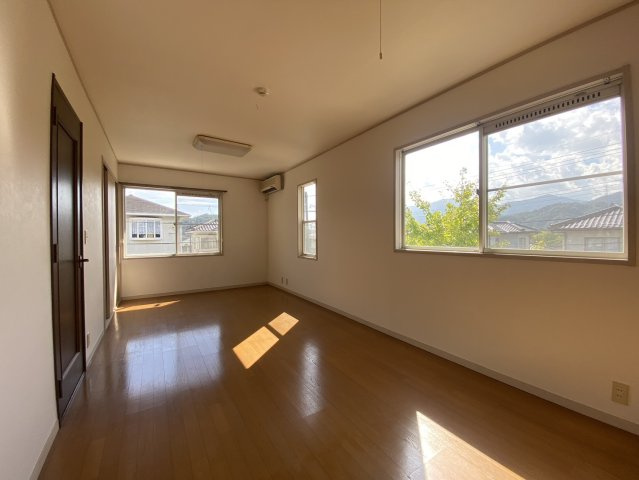 広島市佐伯区藤の木２丁目の中古一戸建の内装