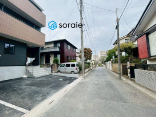 入間市高倉第20　全2棟　新築戸建て　クレイドルガーデンの前面道路含む現地写真
