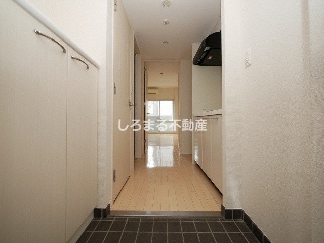 SWISS梅田東の玄関