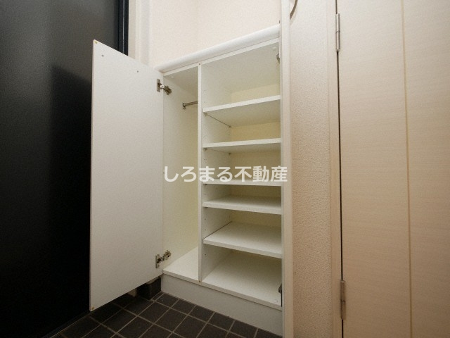 SWISS梅田東の収納