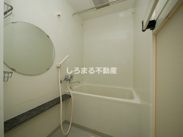 SWISS梅田東の浴室