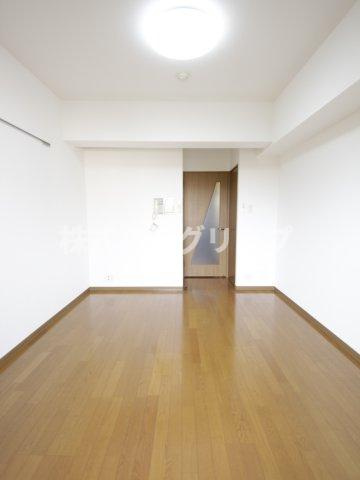 グリフィン横浜・反町公園の居間・リビング