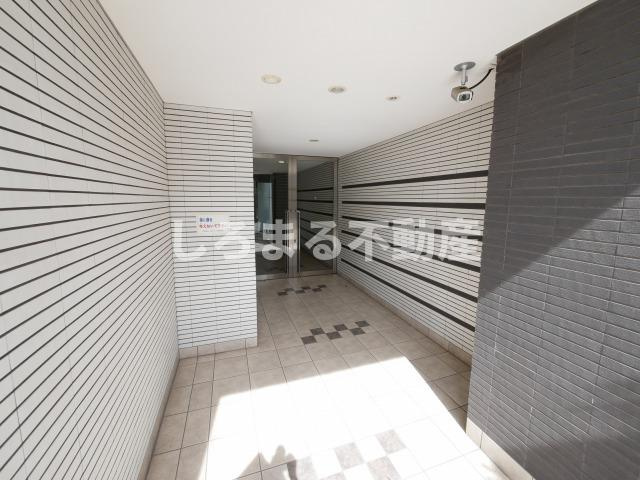 エクセルシア天神橋のエントランス