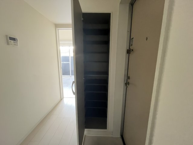 ラミアカーサ衣摺の収納