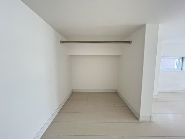 ラミアカーサ衣摺の収納