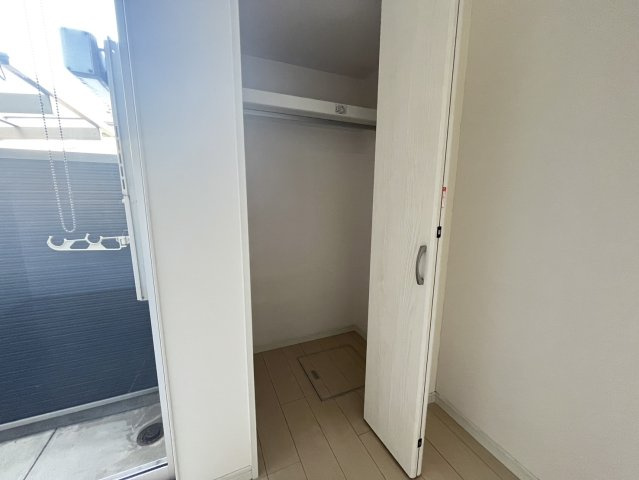 ラミアカーサ衣摺の収納