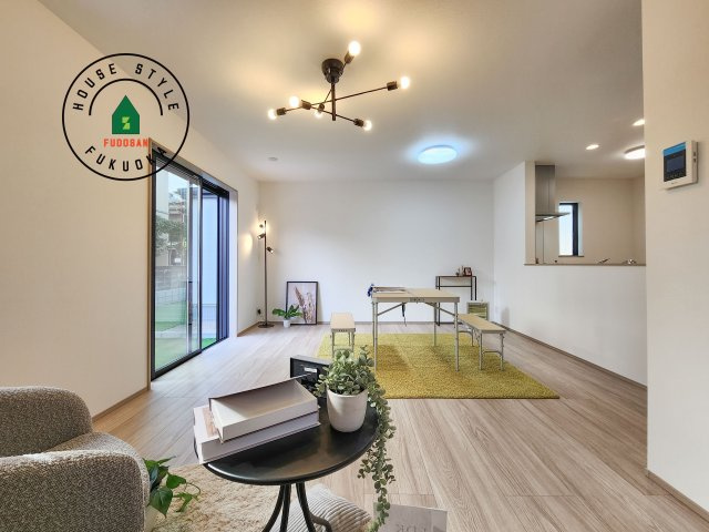 福岡市西区泉3丁目第1-2棟(B号棟)