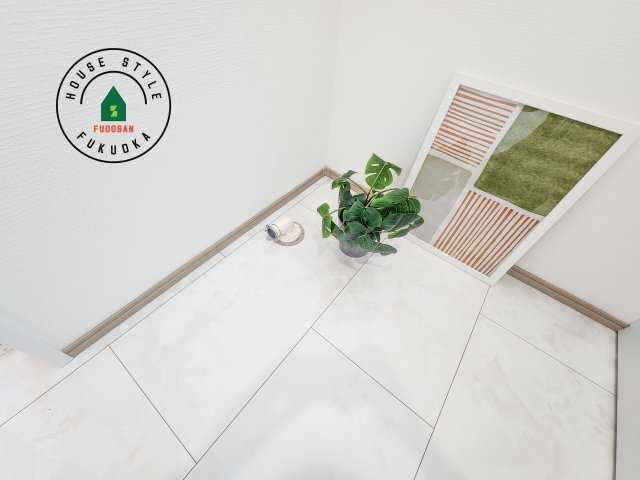 福岡市西区泉3丁目第1-2棟(B号棟)のランドリースペース|ランドリースペースとなります。広々して有効的にご使用できます。 