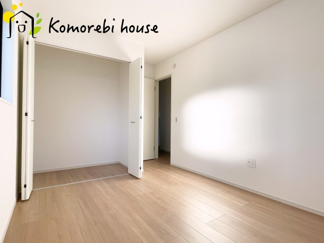 さいたま市西区内野本郷　7期　新築一戸建て　リガーレ　01の洋室|ゆったりした洋室です