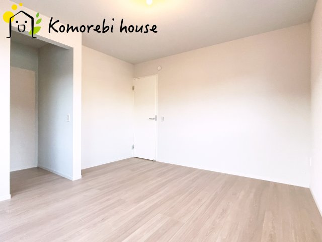 さいたま市西区内野本郷　7期　新築一戸建て　リガーレ　01の寝室|ゆとりの広さです